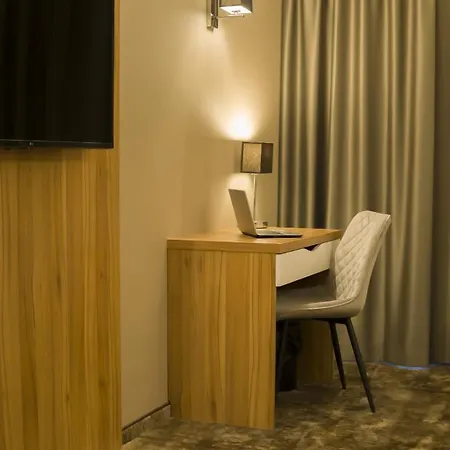 Baltic Plaza Medi Otel 4*