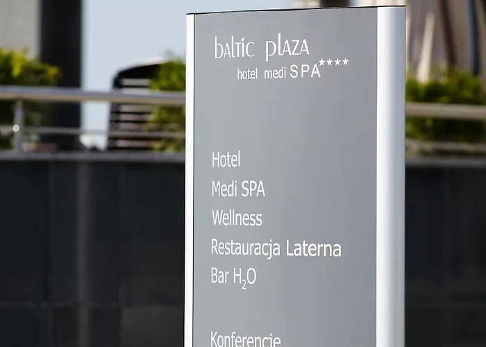 ホテル Baltic Plaza Medi 4*