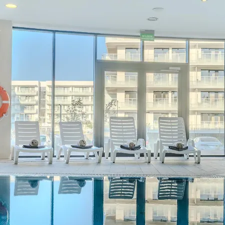 فندق Baltic Plaza Medi 4*