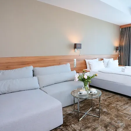 Baltic Plaza Medi Hotel