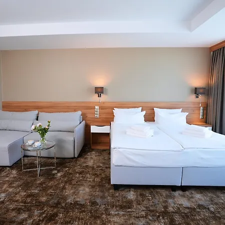 Baltic Plaza Medi Hotel 4*
